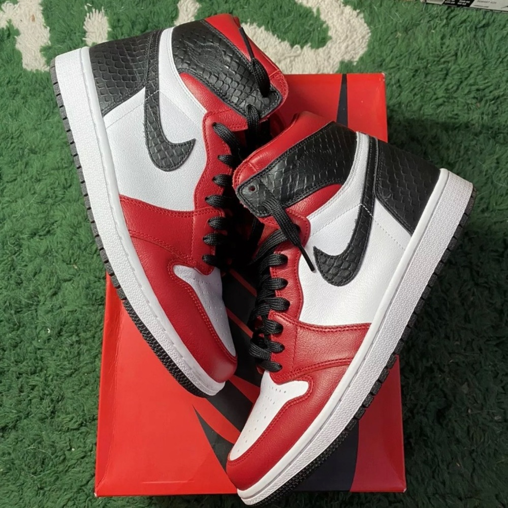 Jordan Satin Snake